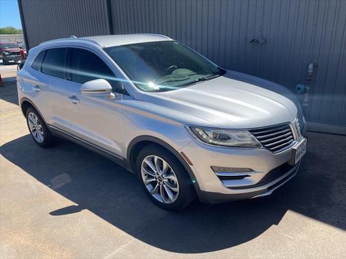2017 Lincoln MKC Select