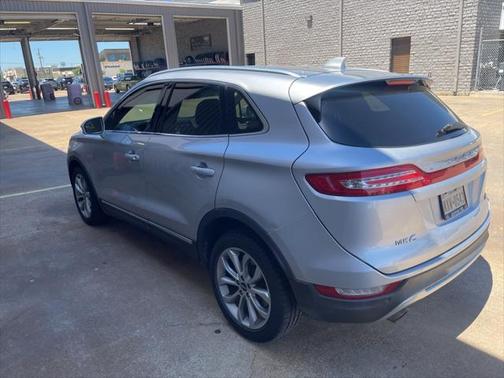 2017 Lincoln MKC Select