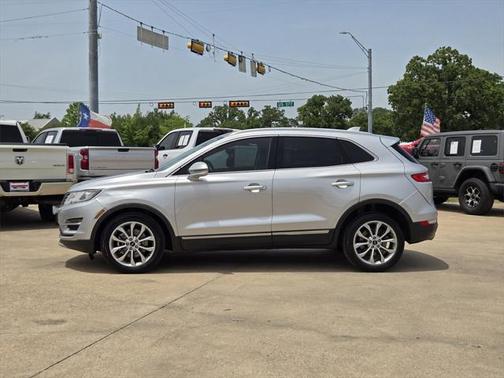 2017 Lincoln MKC Select