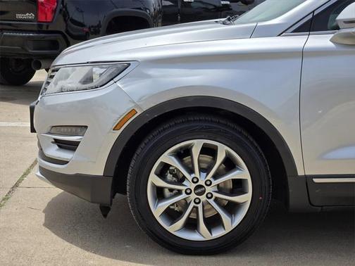 2017 Lincoln MKC Select