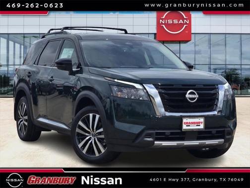 2025 Nissan Pathfinder Platinum FWD