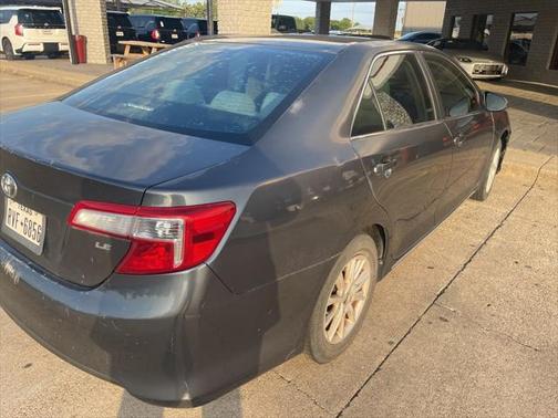 2012 Toyota Camry LE