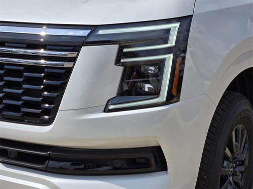 2026 Nissan Armada SV