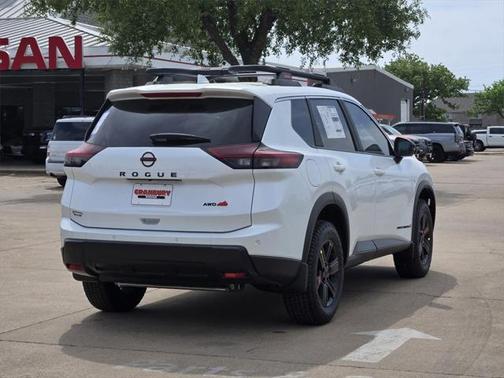 2025 Nissan Rogue Rock Creek