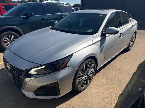 2023 Nissan Altima 2.5 SL