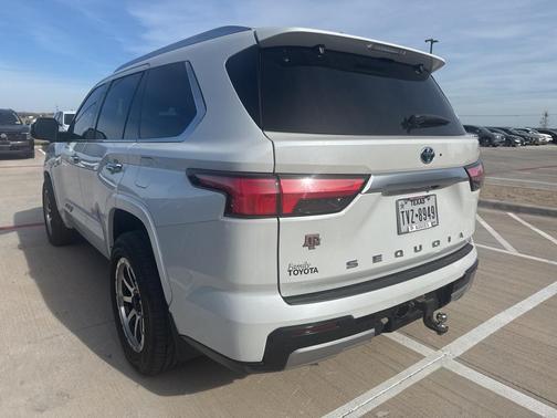 2023 Toyota Sequoia Capstone