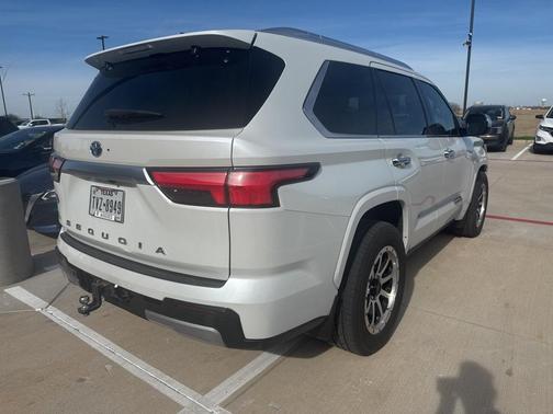 2023 Toyota Sequoia Capstone