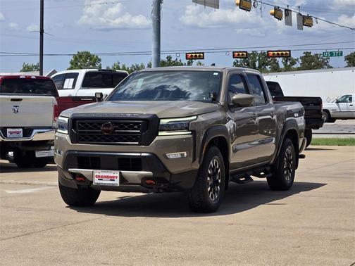 2022 Nissan Frontier PRO-4X