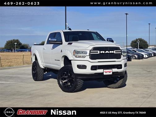 2022 RAM 2500 Laramie Crew Cab 4x4 6'4' Box