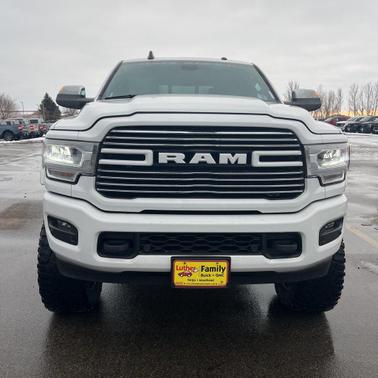 2022 RAM 2500 Laramie Crew Cab 4x4 6'4' Box