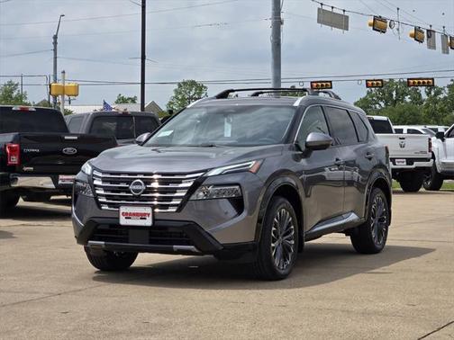2025 Nissan Rogue Platinum
