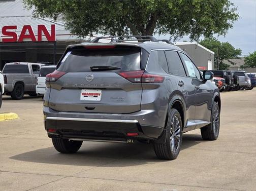 2025 Nissan Rogue Platinum
