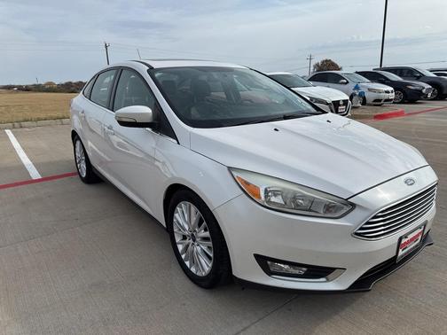 2017 Ford Focus Titanium