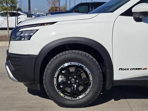 2025 Nissan Pathfinder Rock Creek 4WD