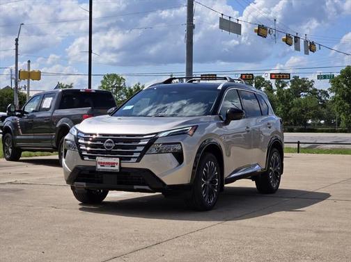 2025 Nissan Rogue Platinum