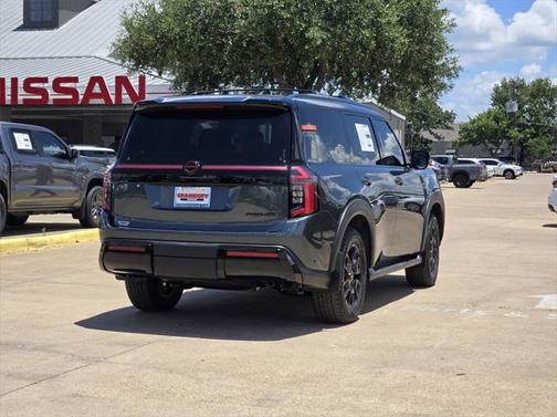 2025 Nissan Armada PRO-4X 4WD