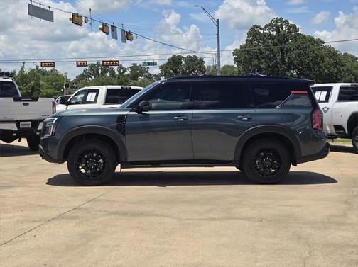 2025 Nissan Armada PRO-4X 4WD
