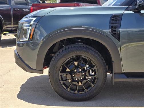 2025 Nissan Armada PRO-4X 4WD