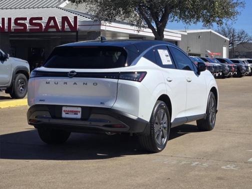 2025 Nissan Murano SL