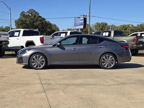 2024 Nissan Altima 2.5 SL