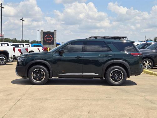 2025 Nissan Pathfinder Rock Creek 4WD