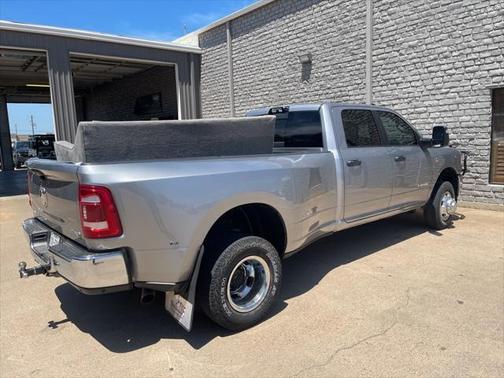 2024 RAM 3500 Lone Star Crew Cab 4x4 8' Box