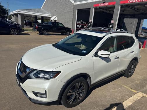 2017 Nissan Rogue SL