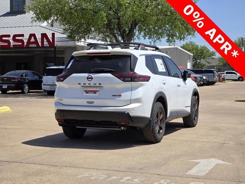 2025 Nissan Rogue Rock Creek