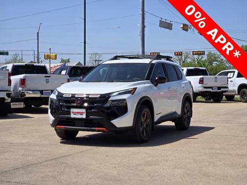 2025 Nissan Rogue Rock Creek