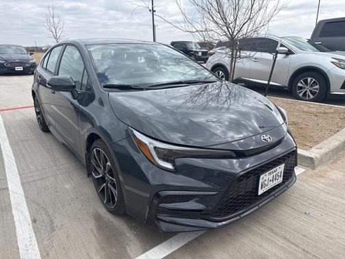 2025 Toyota Corolla SE