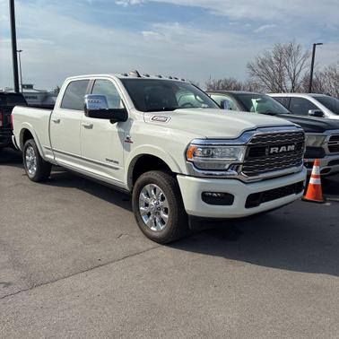 2023 RAM 2500 Limited Crew Cab 4x4 6'4' Box