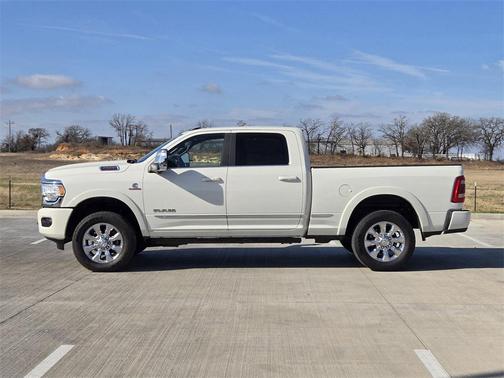 2023 RAM 2500 Limited Crew Cab 4x4 6'4' Box