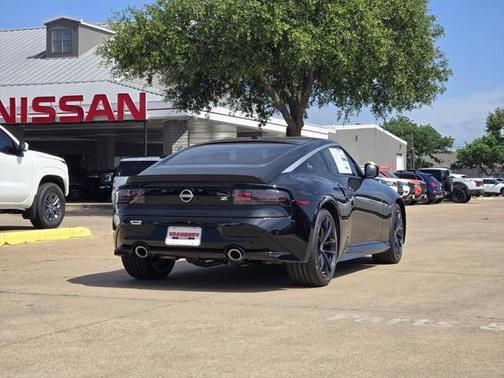 2025 Nissan Z Performance