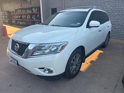 2016 Nissan Pathfinder SL