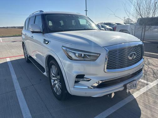 2021 INFINITI QX80 Luxe