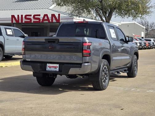 2025 Nissan Frontier PRO-4X