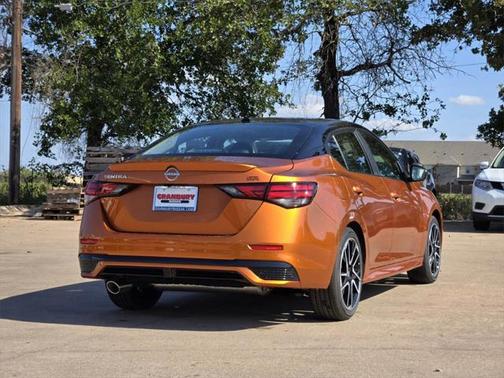 2025 Nissan Sentra SR