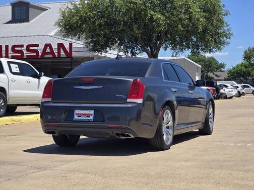 2017 Chrysler 300C Base