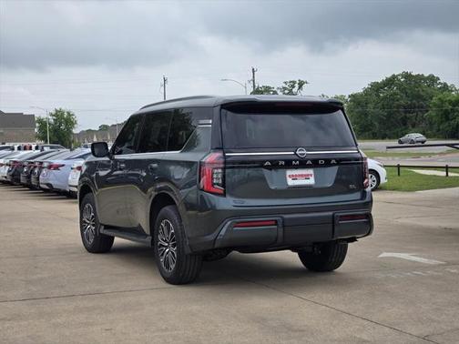 2025 Nissan Armada SL 4WD