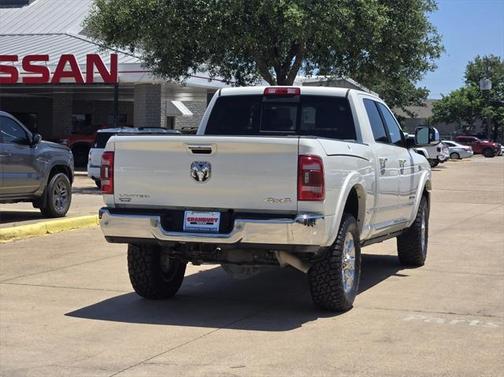 2020 RAM 2500 Limited Crew Cab 4X4 6'4' Box