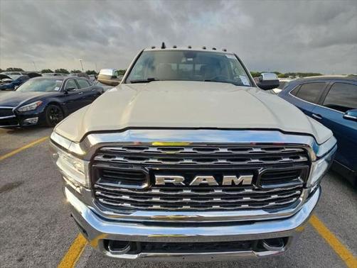 2020 RAM 2500 Limited Crew Cab 4X4 6'4' Box