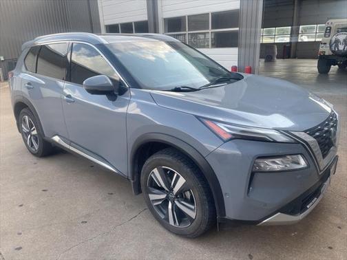 2022 Nissan Rogue Platinum