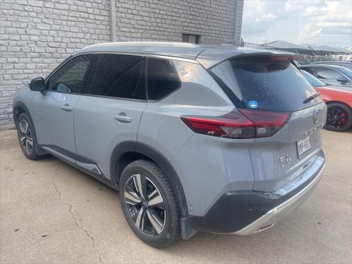 2022 Nissan Rogue Platinum
