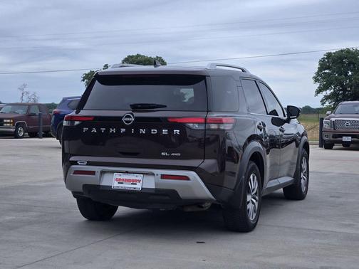 Mocha Almond Pearl 2022 Nissan Pathfinder SL 4WD