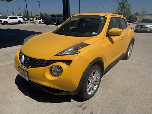 Solar Yellow 2015 Nissan Juke S