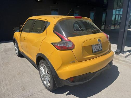 Solar Yellow 2015 Nissan Juke S