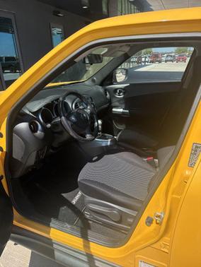 Solar Yellow 2015 Nissan Juke S