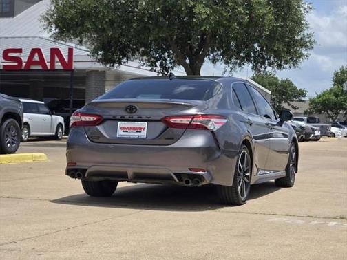2020 Toyota Camry XSE