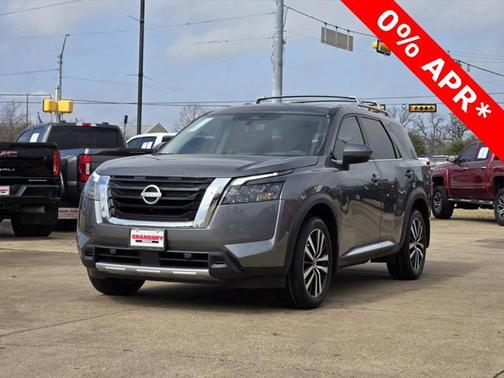 2025 Nissan Pathfinder Platinum 4WD