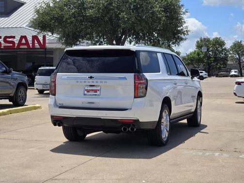 2021 Chevrolet Suburban 4WD High Country